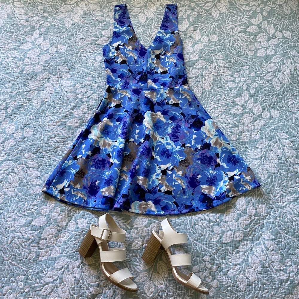 Forever 21 Floral Skater Dress